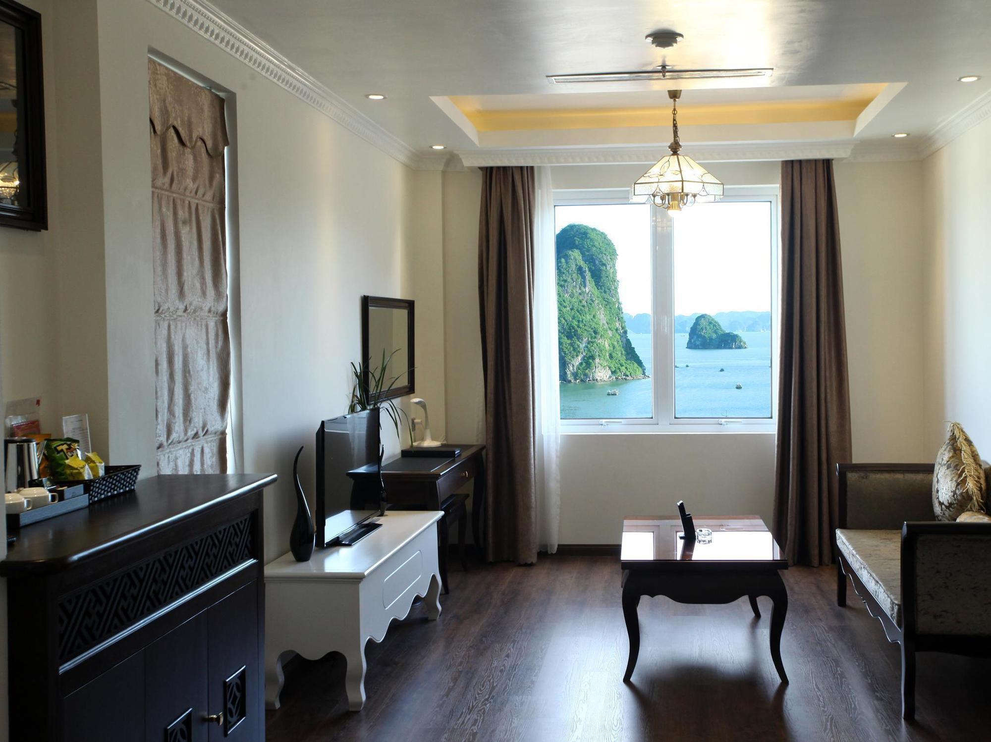 City Bay Hotel Ha Long Zewnętrze zdjęcie