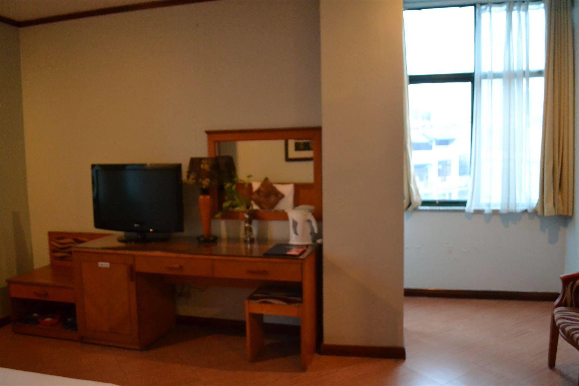 City Bay Hotel Ha Long Zewnętrze zdjęcie